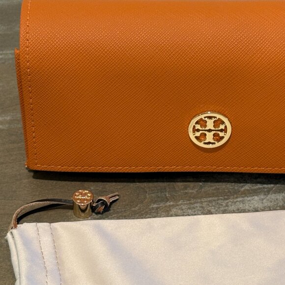 Tory Burch Sunglasses case with dust bag Like New - Picture 2 of 7